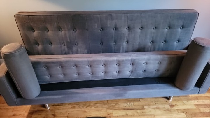 Limpieza en seco de sofá